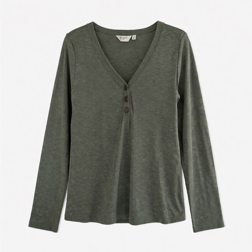 Candace Cameron Olive Ribbed V-Neck 3-Button Long Sleeve Top NWT
